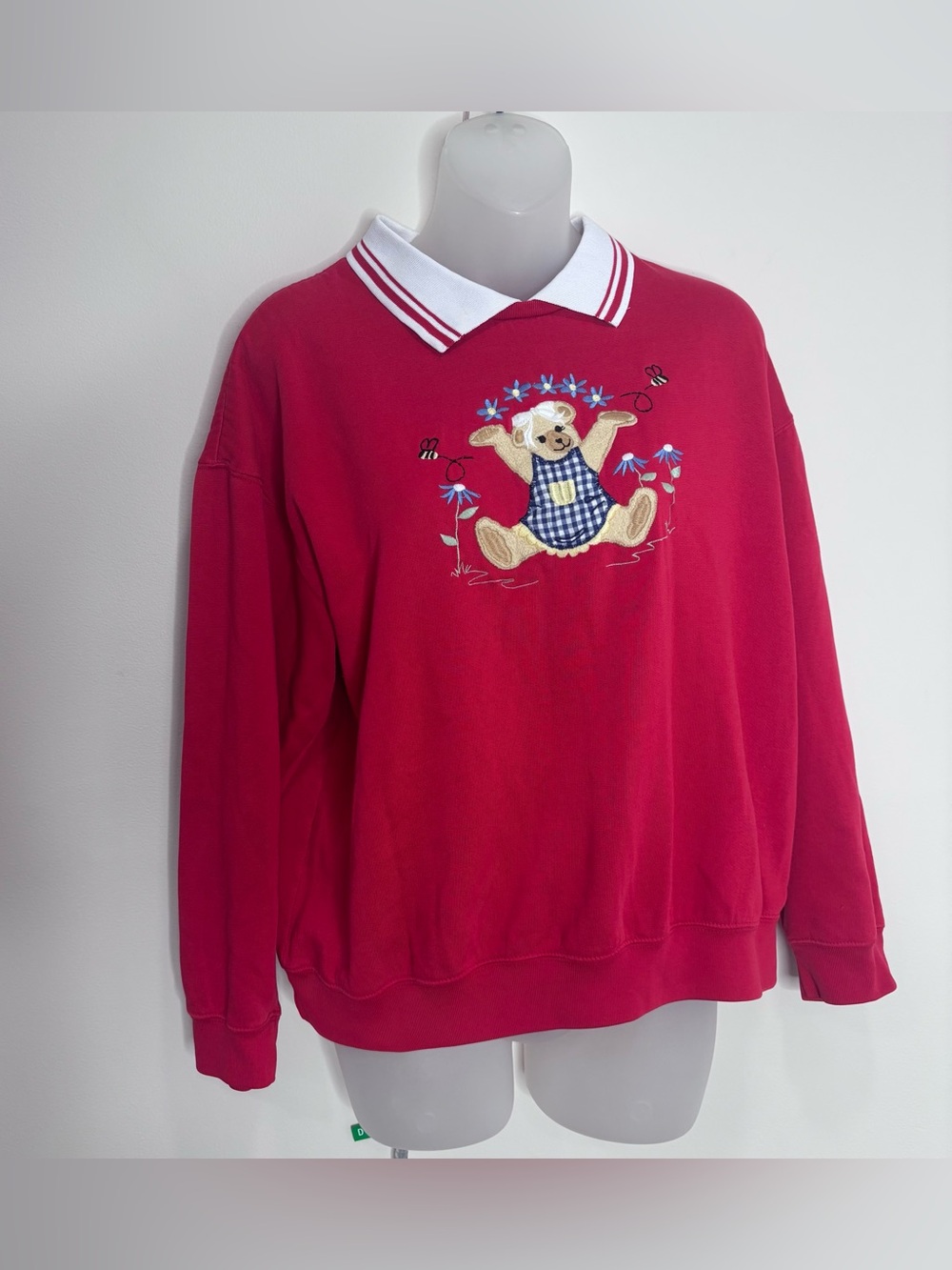 Vintage Red Crewneck Sweater Teddy Bear White Polo Collar size large